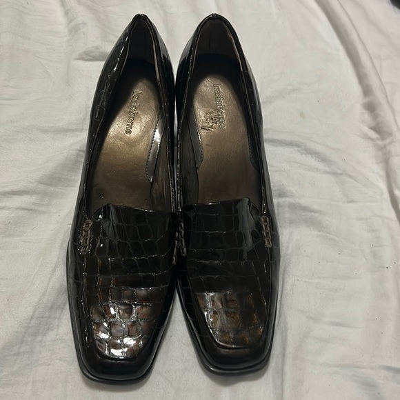 ‎Shoes - Picture 1 of 4